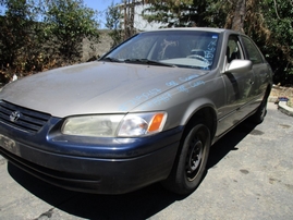 1998 TOYOTA CAMRY LE SILVER 2.2L AT 4 DR Z15967